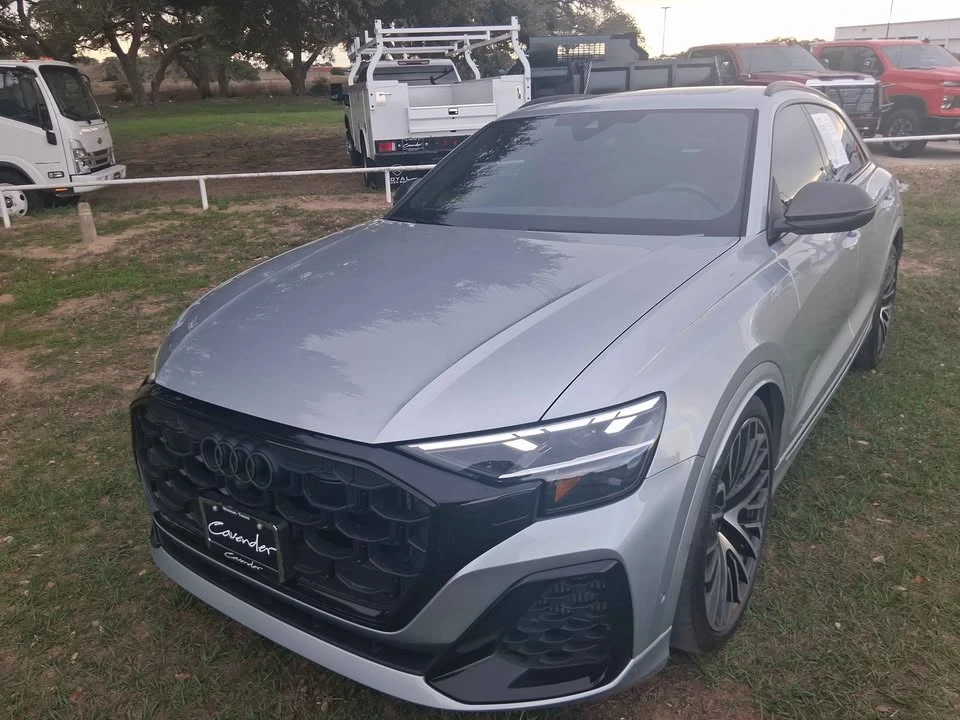 2024 Audi SQ8 - Image 2 of 20