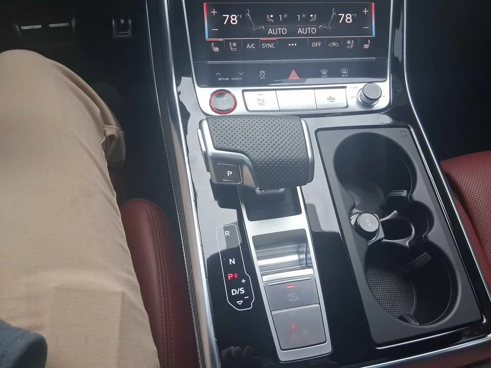 2024 Audi SQ8 - Image 13 of 20
