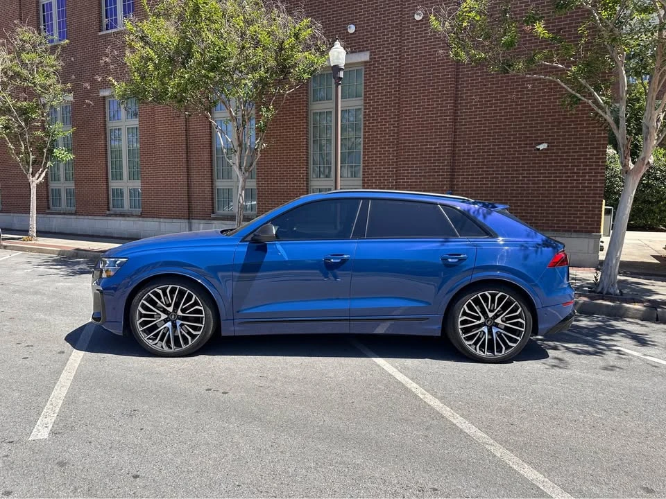 2024 Audi SQ8 - Image 2 of 19