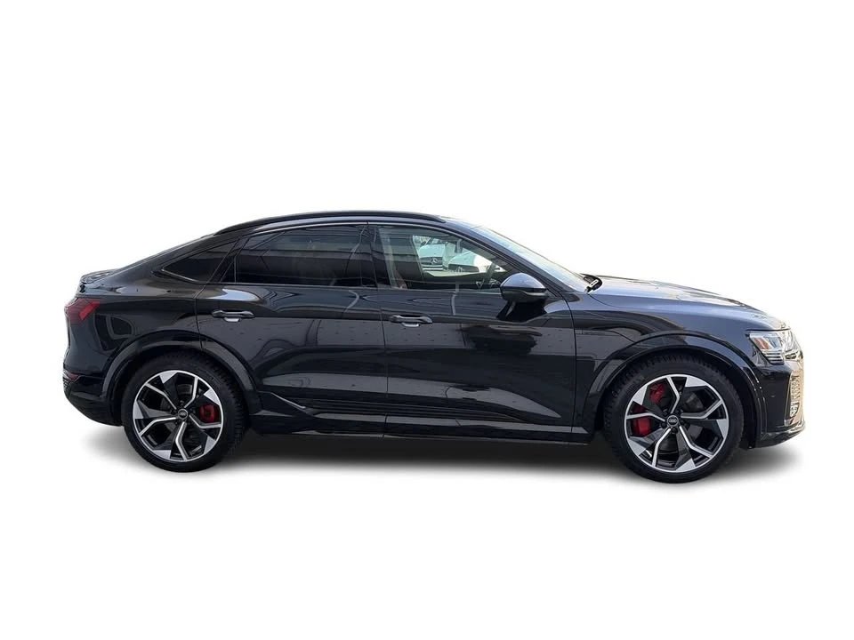 2024 Audi SQ8 e-tron - Image 9 of 19