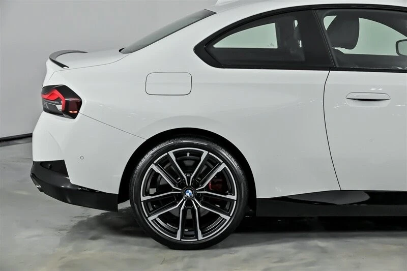2024 BMW G42 M240i - Image 13 of 21