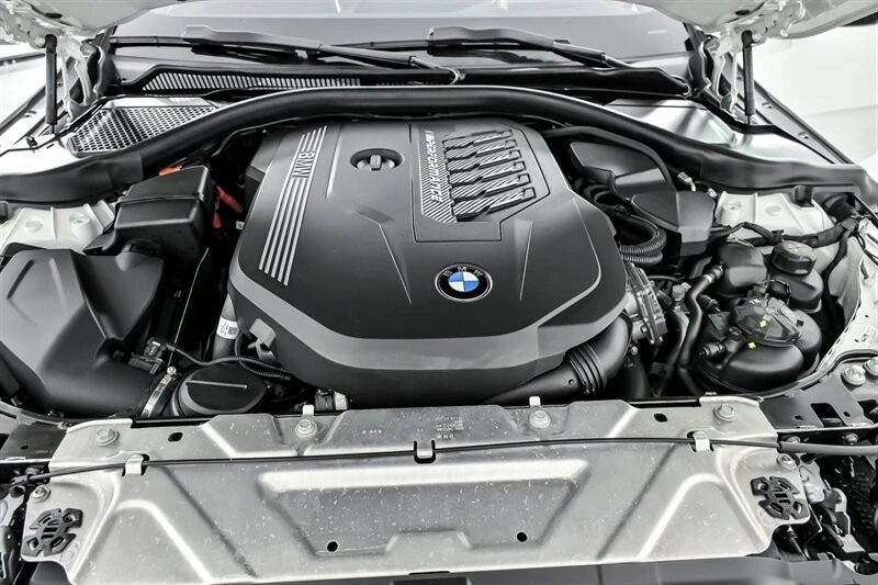 2024 BMW G42 M240i - Image 17 of 21
