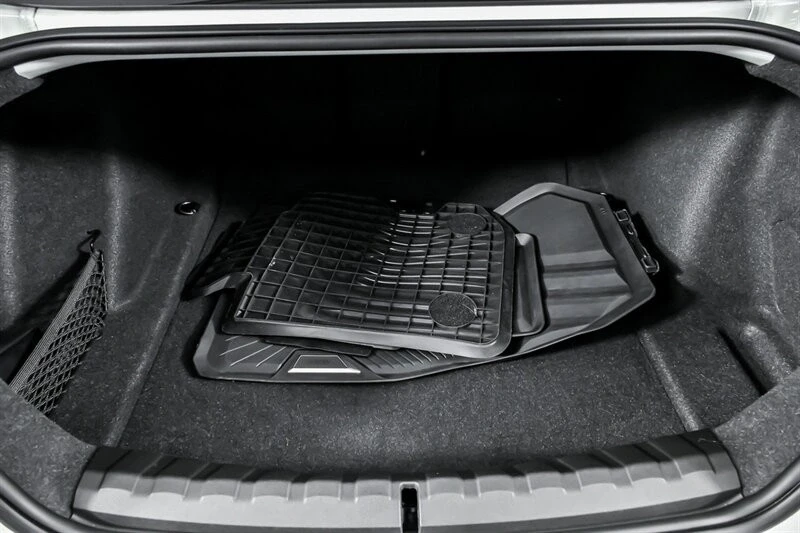 2024 BMW G42 M240i - Image 16 of 21