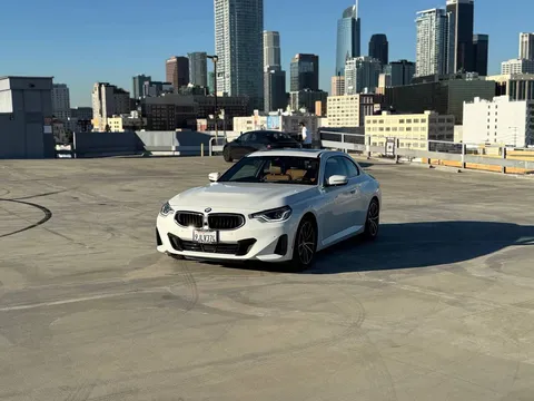 2024 BMW 230i