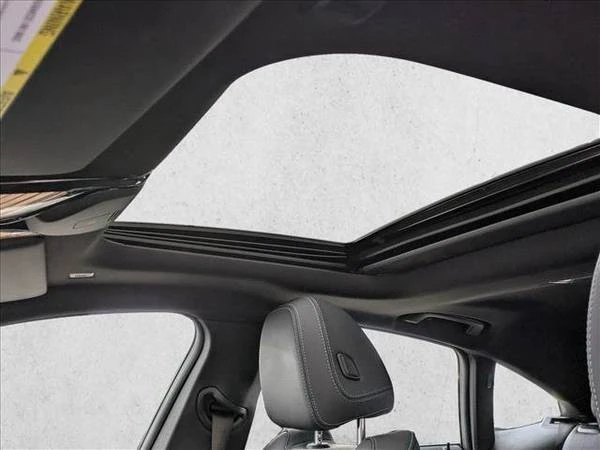 2024 BMW 4 Series - Image 16 of 21