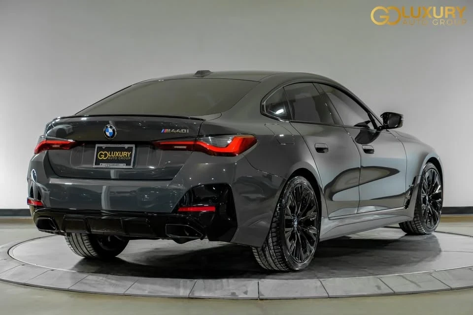2024 BMW 4 Series - Image 12 of 19