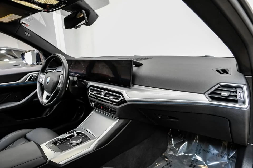 2024 BMW 4 Series - Image 17 of 19