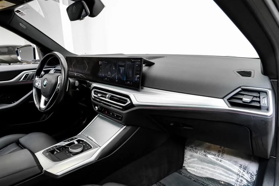 2024 BMW 4 Series - Image 14 of 19