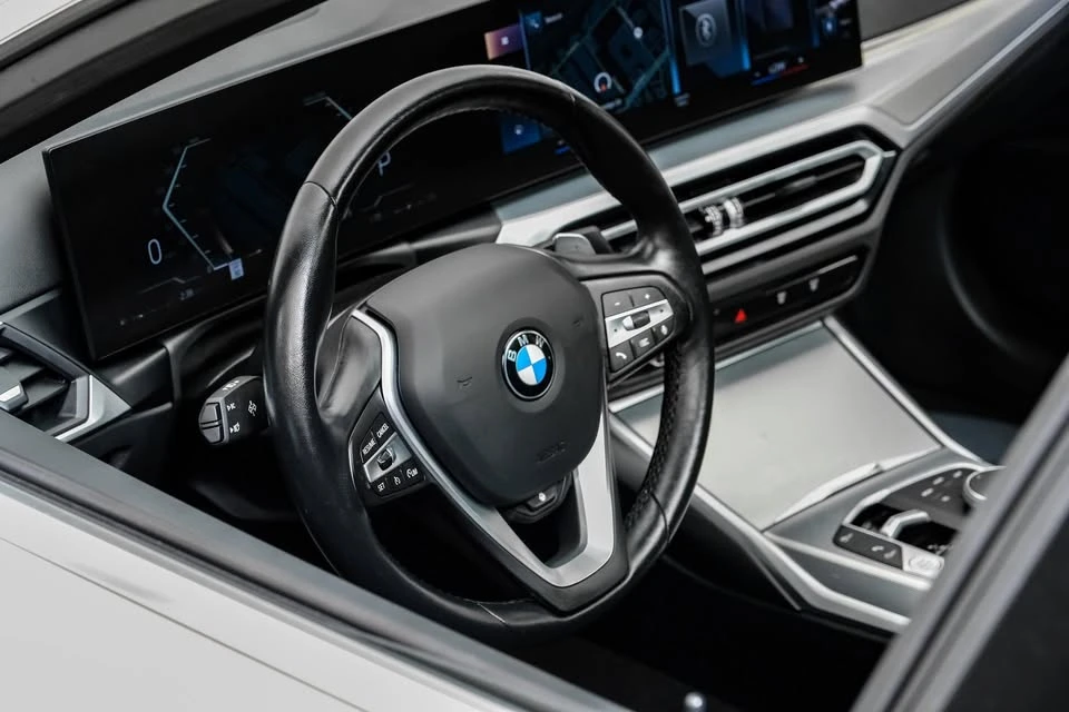 2024 BMW 4 Series - Image 18 of 19
