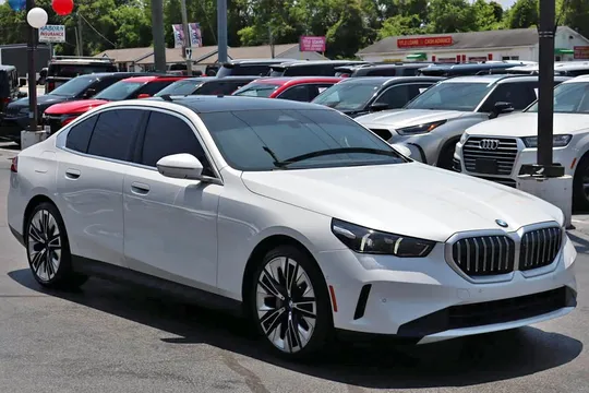 2024 BMW 5 Series 530i Sedan 4D