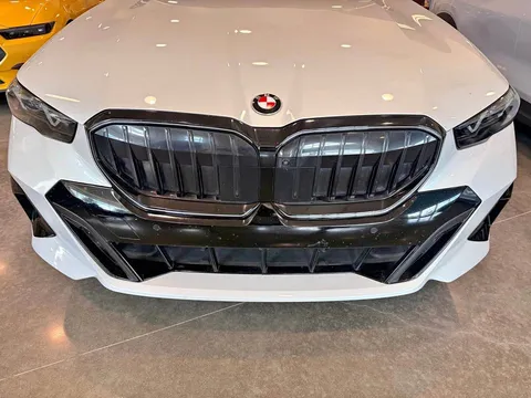 2024 BMW 5 Series 530i Sedan 4D