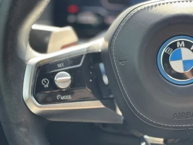 2024 BMW 5 Series - Image 14 of 21