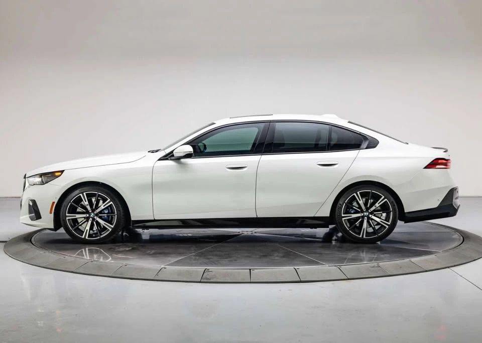 2024 BMW G32 6 Series - Image 2 of 20