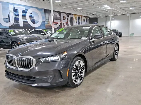 2024 BMW 530i Sedan