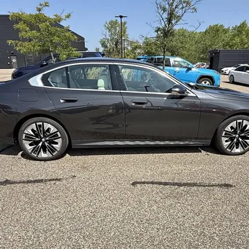 2024 BMW 530i X-Drive