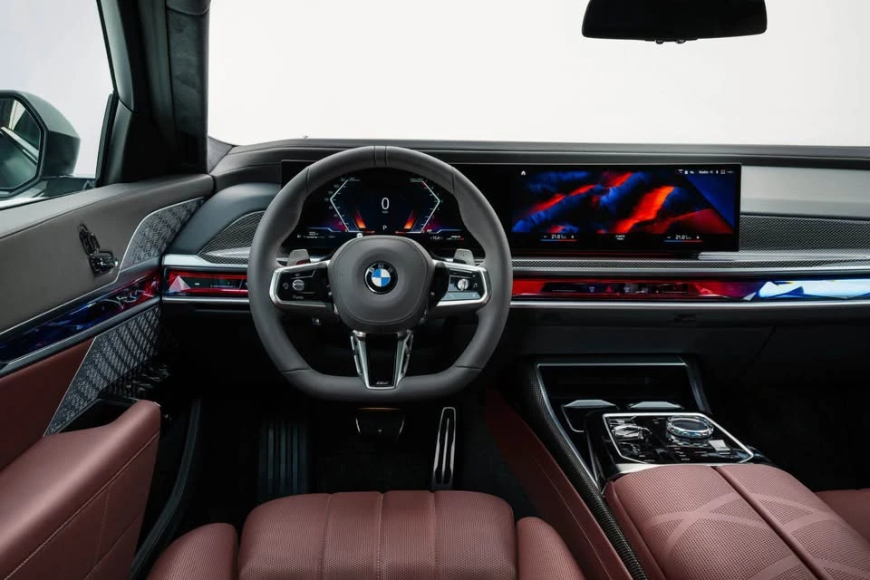 2024 BMW G70 7 Series - Image 5 of 10