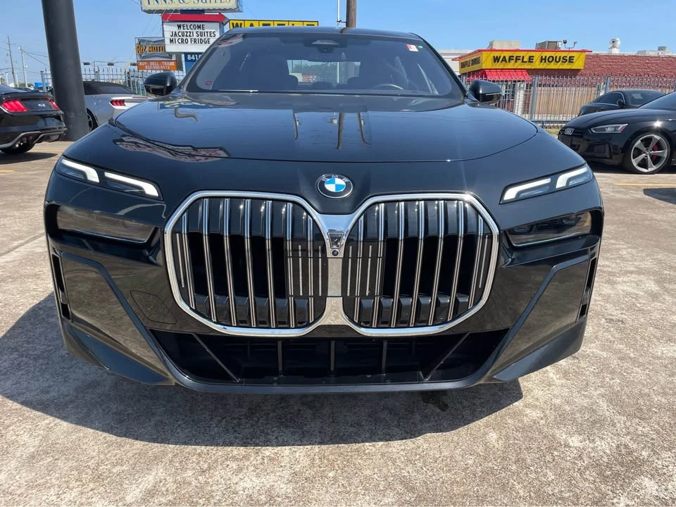 2024 BMW G70 7 Series - Image 19 of 19