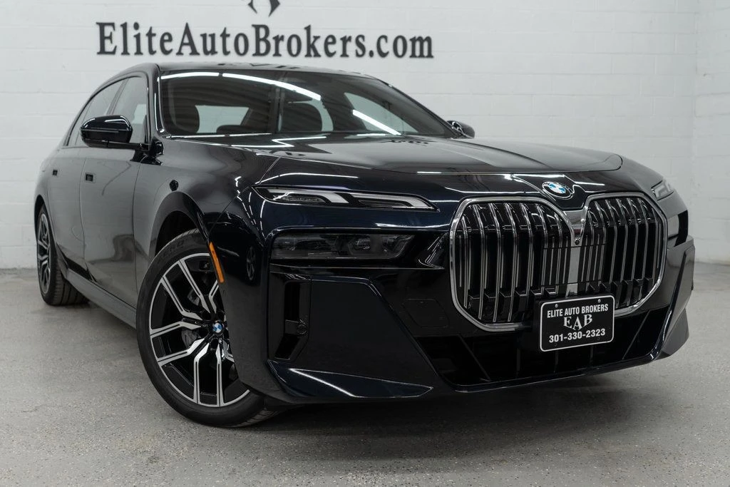 2024 BMW G70 7 Series - Image 7 of 12