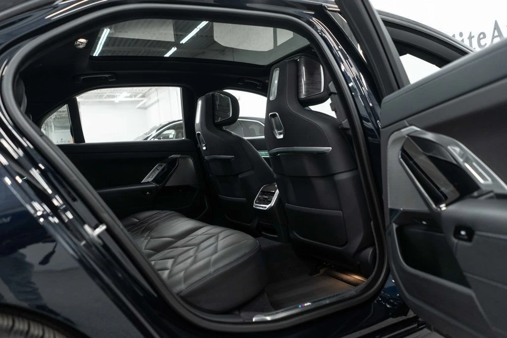 2024 BMW G70 7 Series - Image 12 of 12