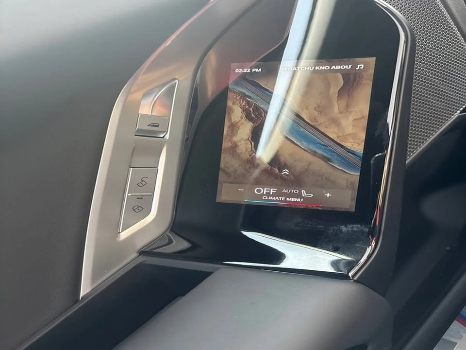 2024 BMW G70 7 Series - Image 14 of 19