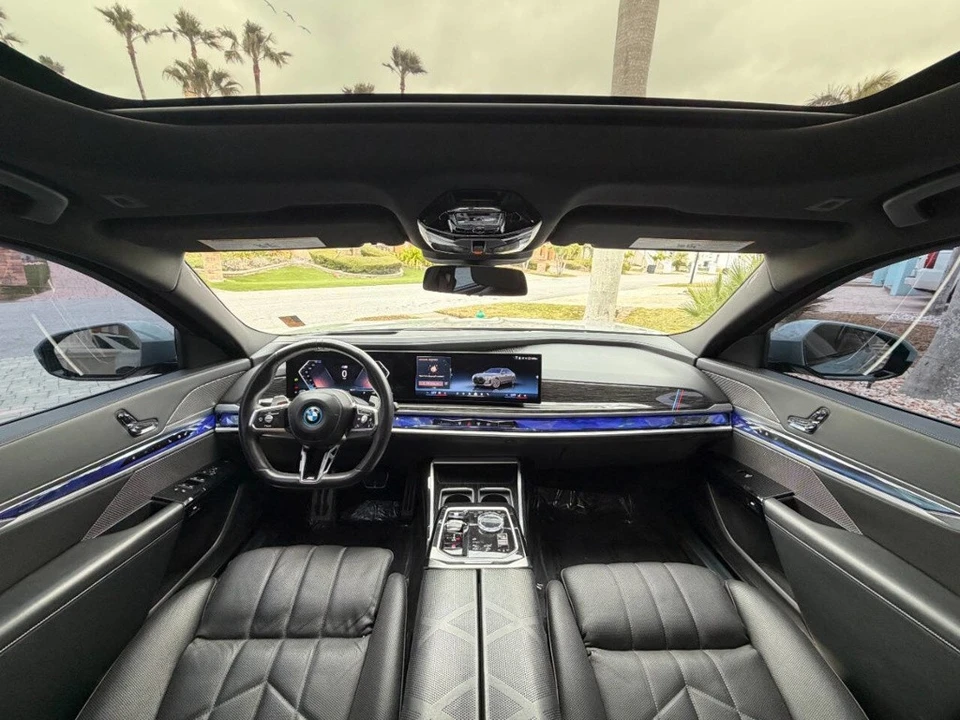 2024 BMW G70 7 Series - Image 9 of 21