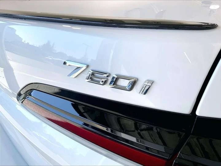 2024 BMW G70 7 Series - Image 16 of 20