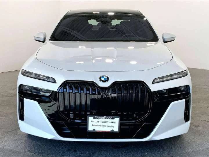 2024 BMW G70 7 Series - Image 2 of 20