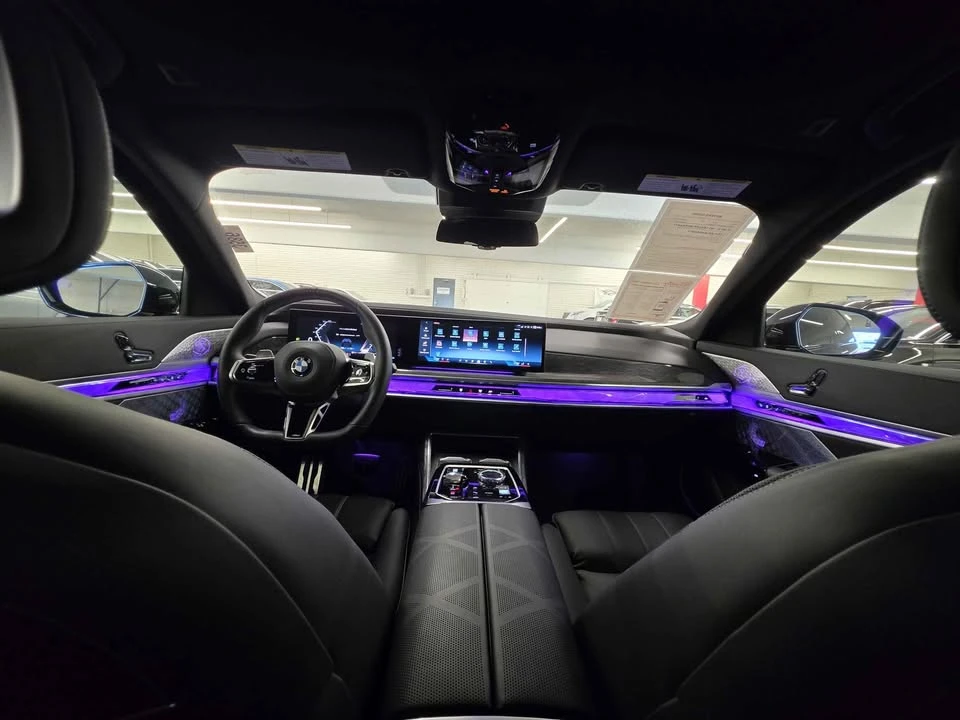 2024 BMW G70 7 Series - Image 5 of 17