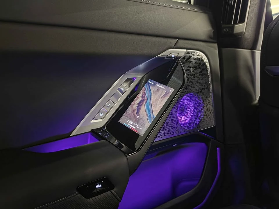 2024 BMW G70 7 Series - Image 10 of 17