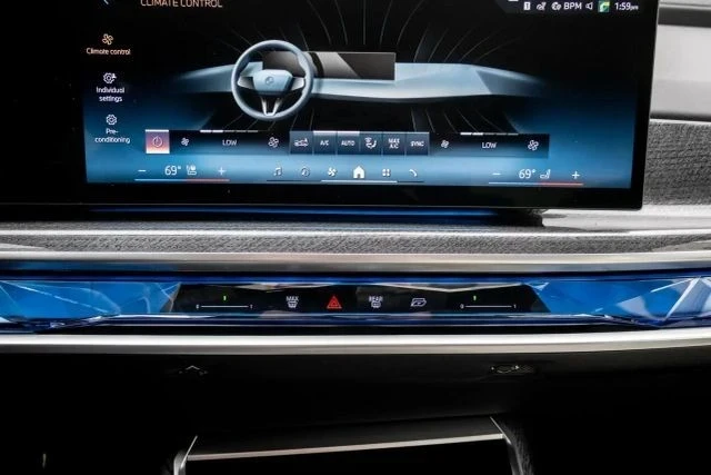 2024 BMW G70 7 Series - Image 20 of 21