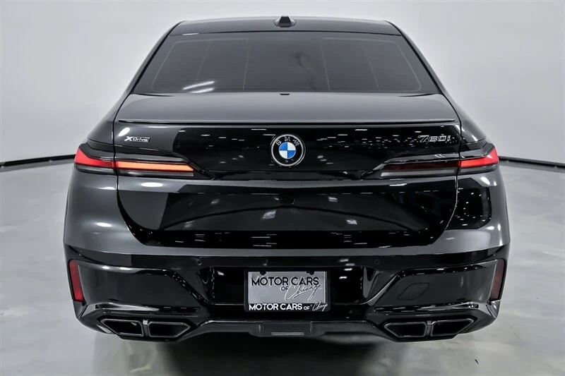2024 BMW G70 7 Series - Image 11 of 21