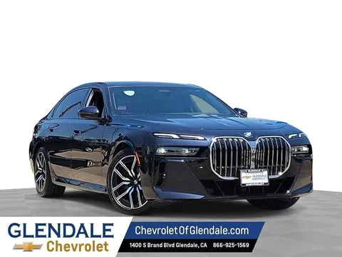 2024 BMW 7 Series 740i