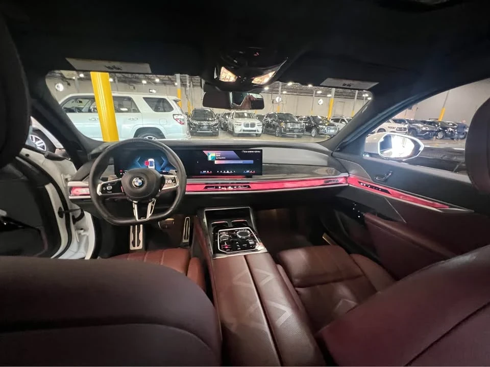 2024 BMW G70 7 Series - Image 14 of 17