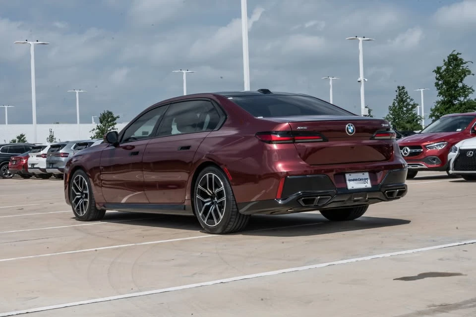 2024 BMW G70 7 Series - Image 5 of 20