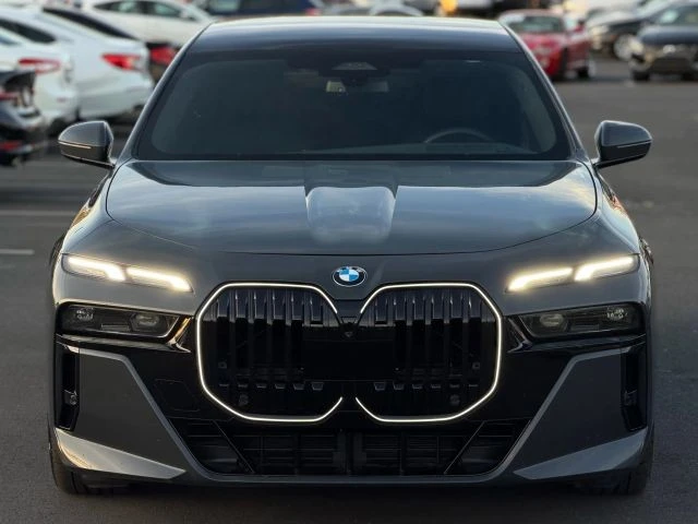 2024 BMW G70 7 Series - Image 5 of 21