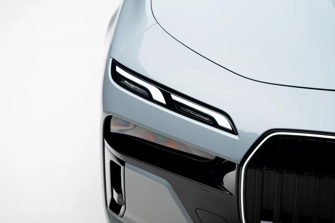 2024 BMW G70 7 Series - Image 11 of 12