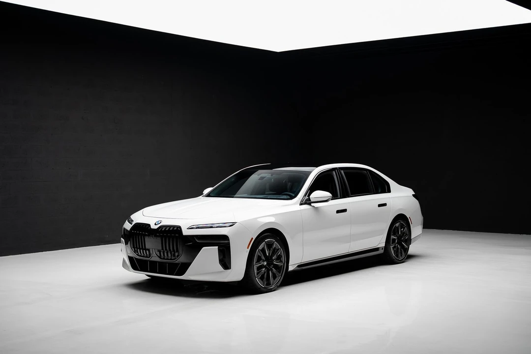 2024 BMW G70 7 Series - Image 5 of 21