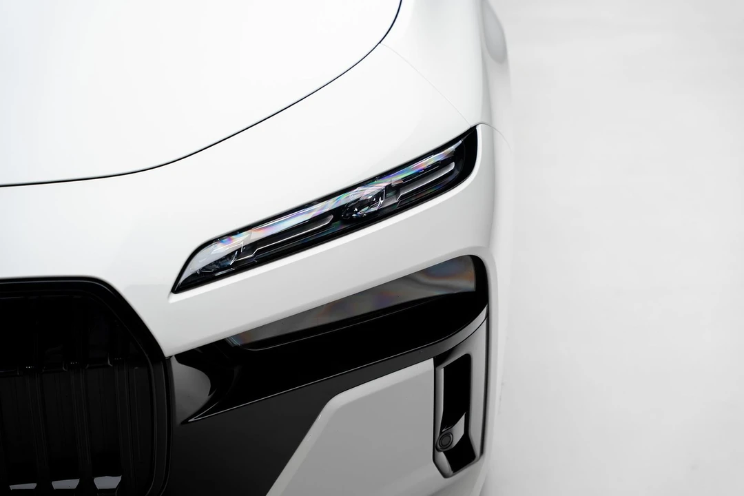 2024 BMW G70 7 Series - Image 12 of 21