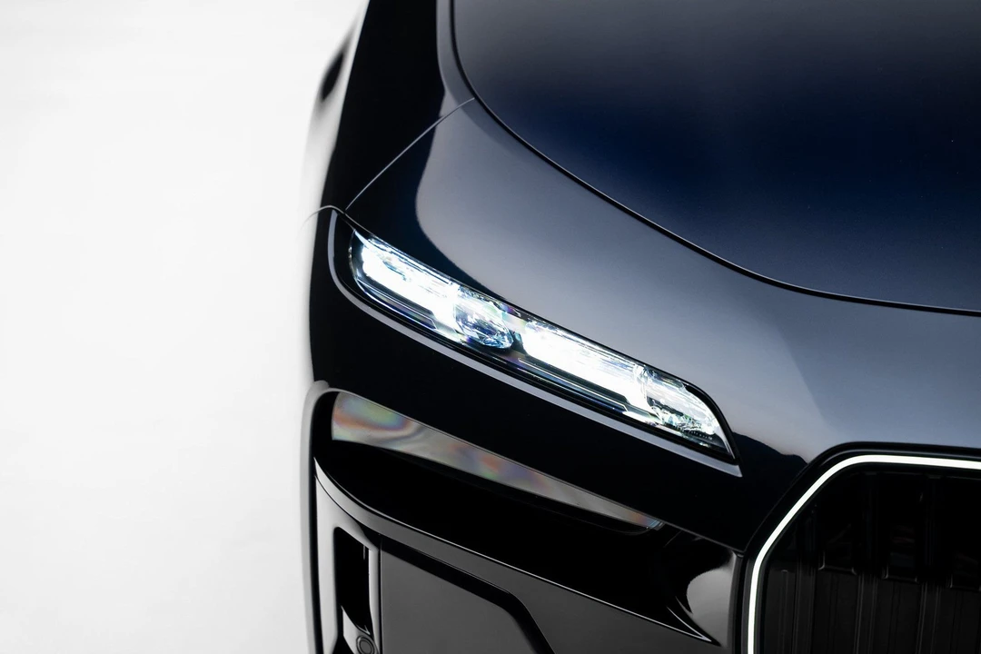 2024 BMW G70 7 Series - Image 12 of 21