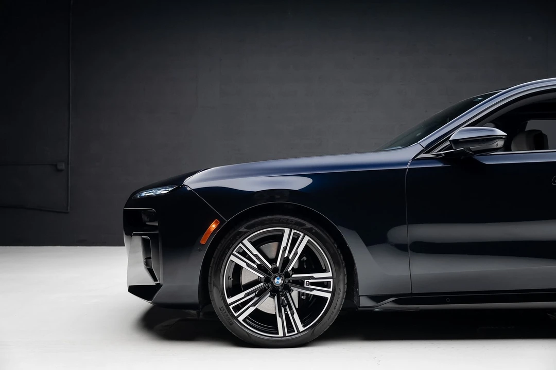 2024 BMW G70 7 Series - Image 18 of 21
