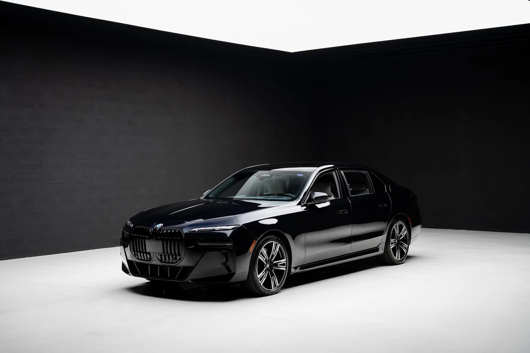 2024 BMW G70 7 Series - Image 5 of 21