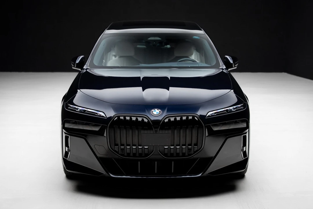 2024 BMW G70 7 Series - Image 6 of 21