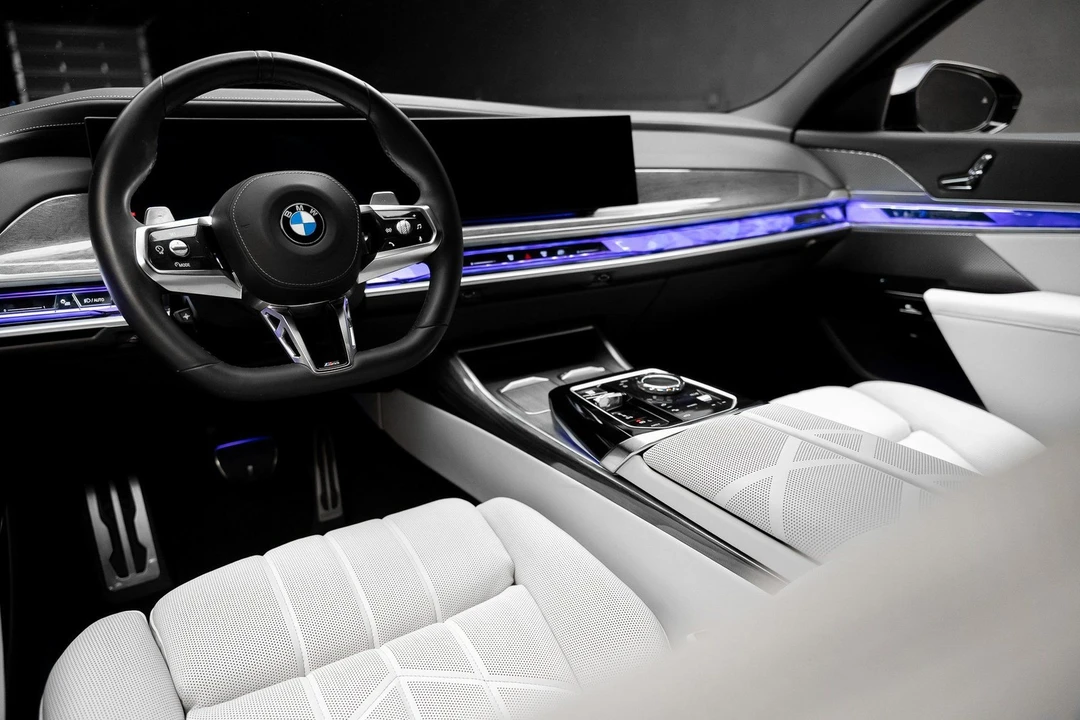 2024 BMW G70 7 Series - Image 2 of 21
