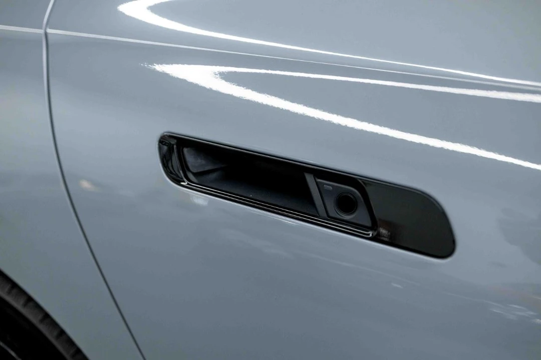 2024 BMW G70 7 Series - Image 21 of 31