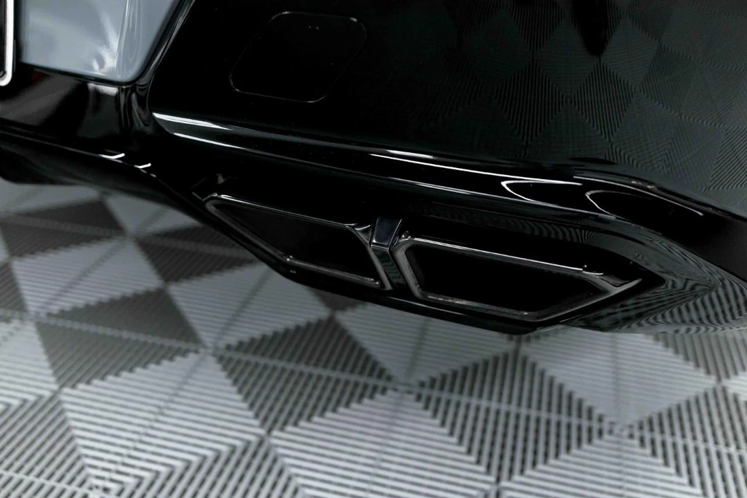 2024 BMW G70 7 Series - Image 27 of 31