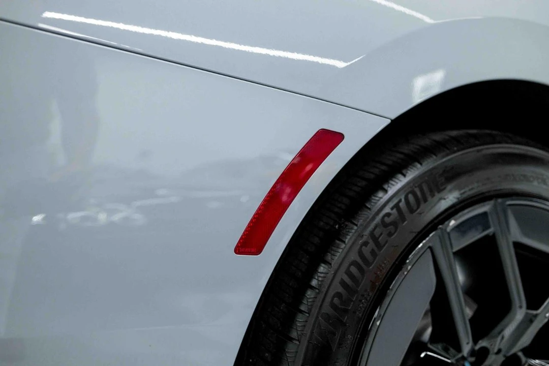 2024 BMW G70 7 Series - Image 24 of 31