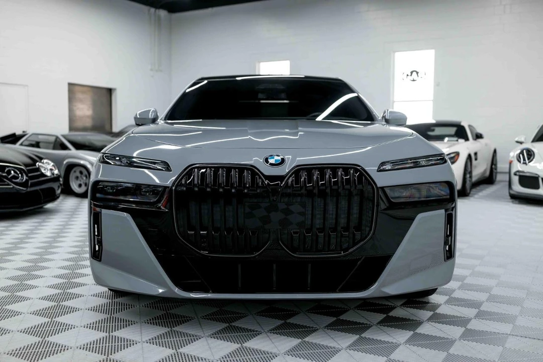 2024 BMW G70 7 Series - Image 4 of 31