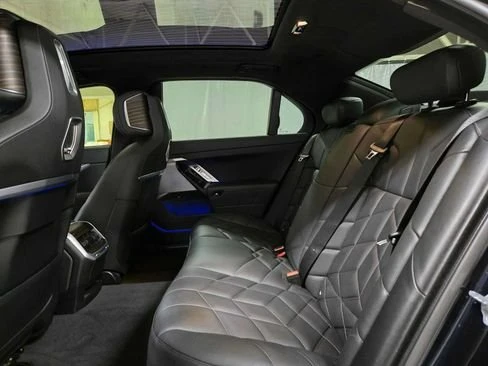 2024 BMW G70 7 Series - Image 15 of 19