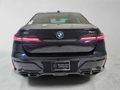 2024 BMW G70 7 Series - Image 3 of 19