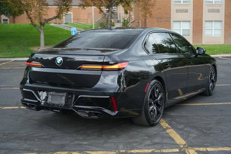 2024 BMW G70 7 Series - Image 5 of 20